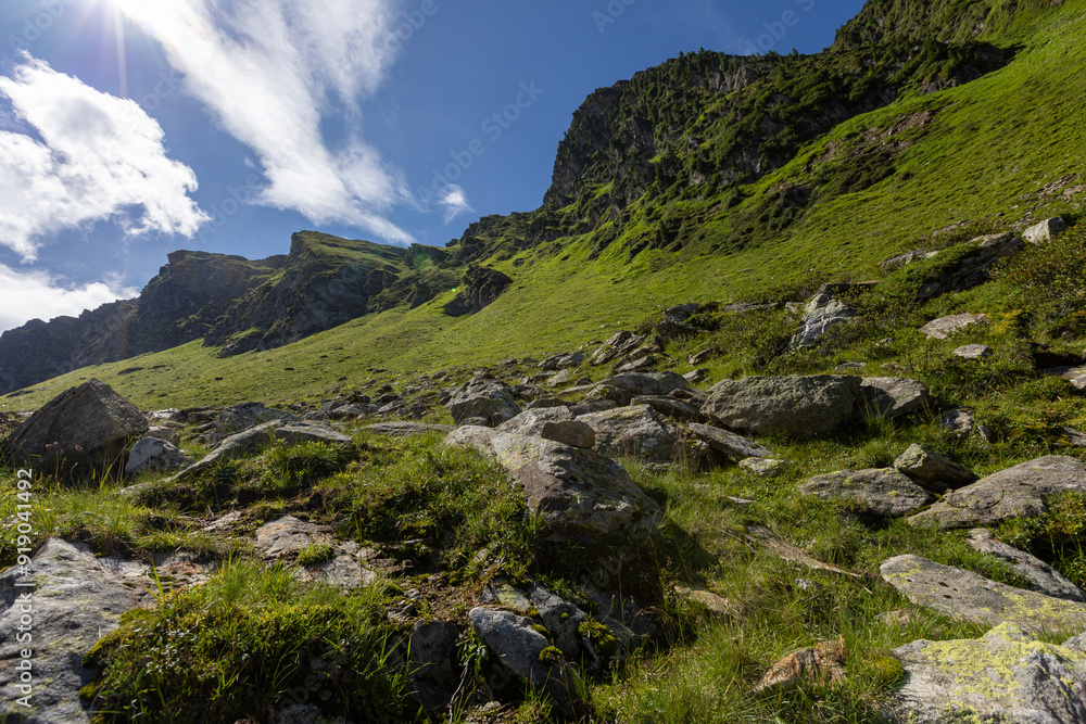 Bergpanorama auf dem Ahorn in den Zillertaler Alpen Bergpanorama auf dem Ahorn in den Zillertaler Alpen