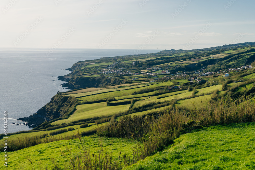 Fototapeta premium ponta da fonte grande in san miguel azores, portugal