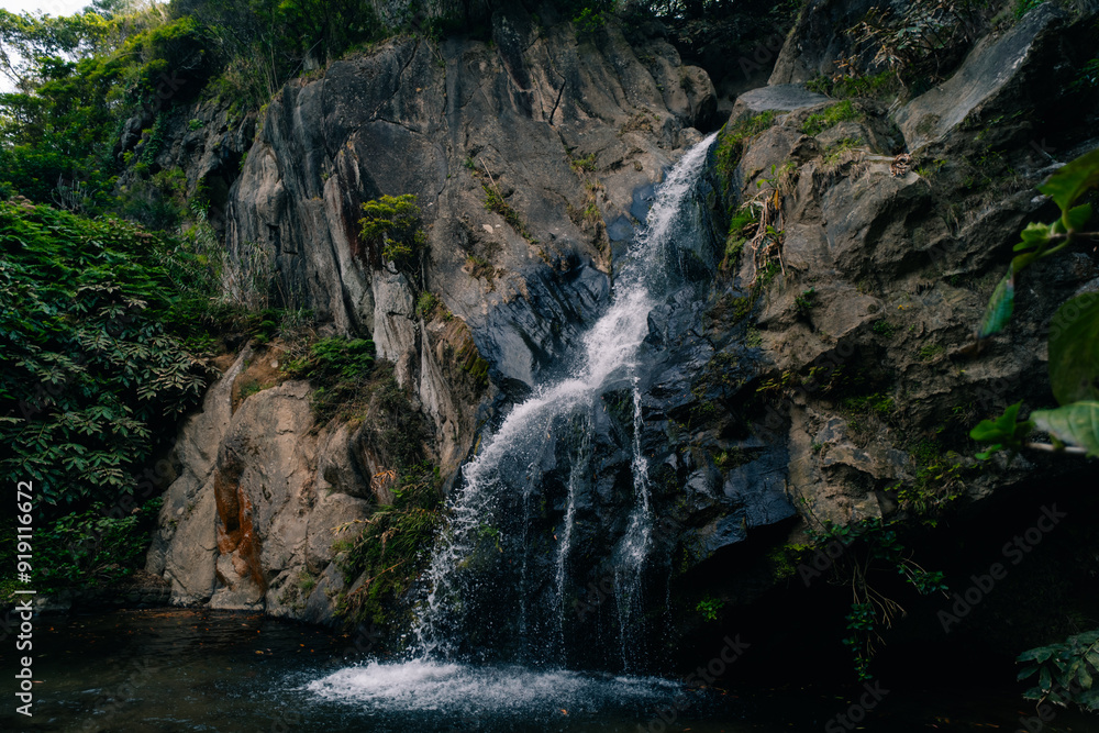 Naklejka premium Cascata do Limbo in san miguel, portugal, asores