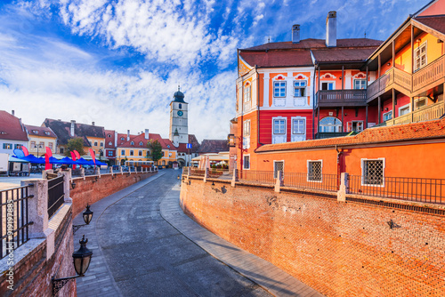 Obraz na płótnie Sibiu, Romania - Historical downtown and Liars Bridge, Transylvania. w salonie