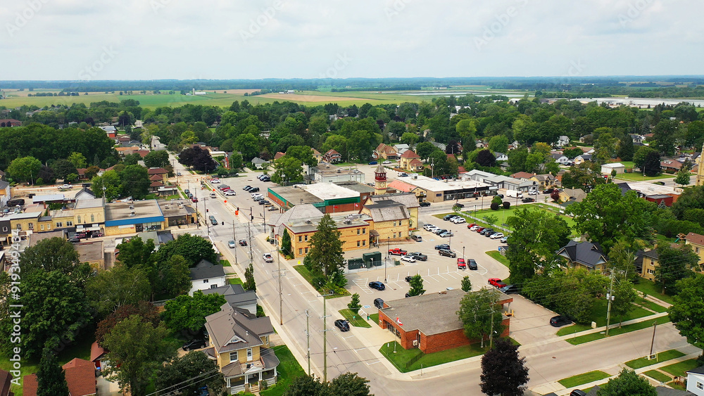 Obraz premium Aerial scene of Exeter, Ontario, Canada in morning