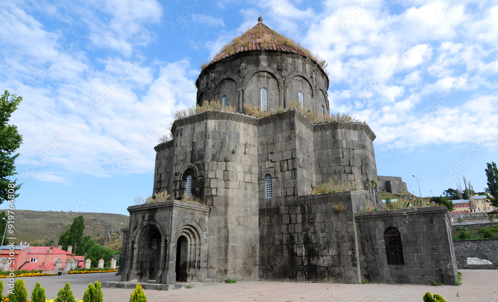 Kumbet Mosque, located in Kars, Turkey, was built as an Armenian church in the 10th century. It was converted into a mosque by the Ottomans. Kumbet Mosque, located in Kars, Turkey, was built as an Armenian church in the 10th century. It was converted into a mosque by the Ottomans.