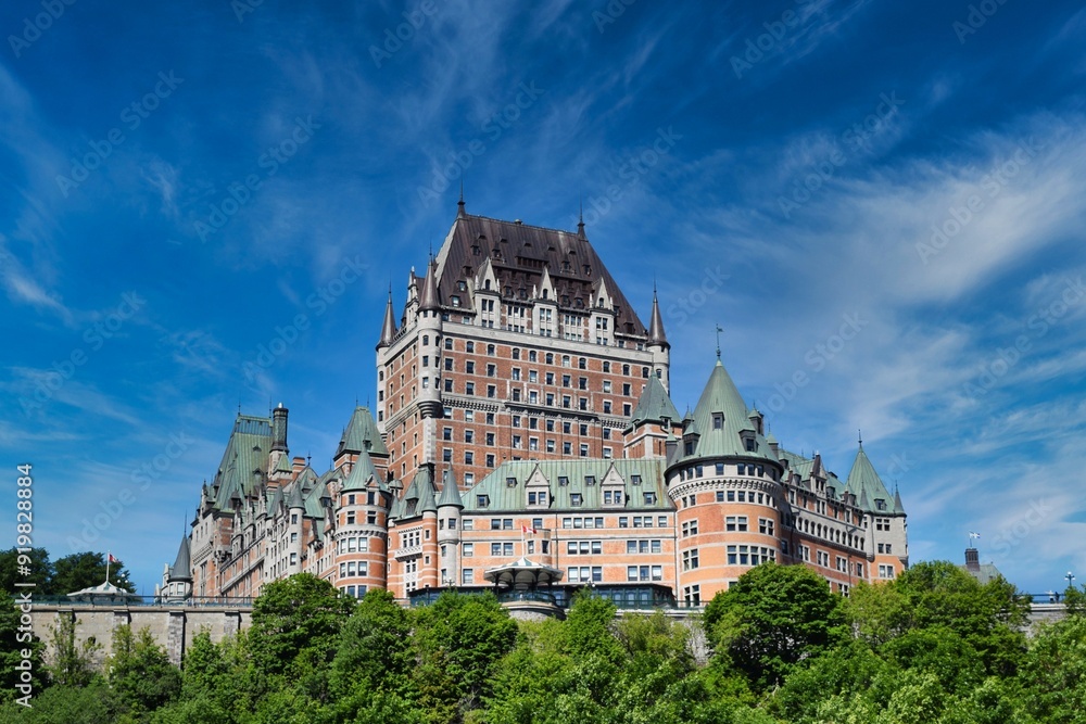 Fototapeta premium View of Le Chateau Frontenac in Quebec City, Quebec, Canada with a blue sky