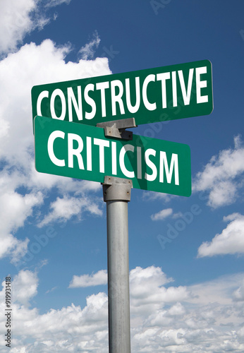 Fotografi constructive criticism sign
