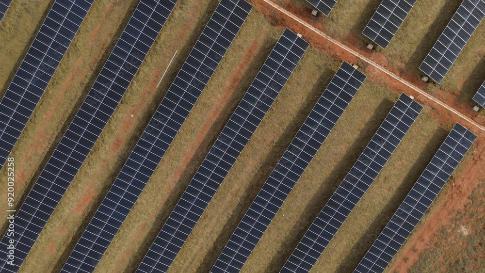 Obraz premium Painel Solar Fazenda Solar - Energia Fotovoltaico