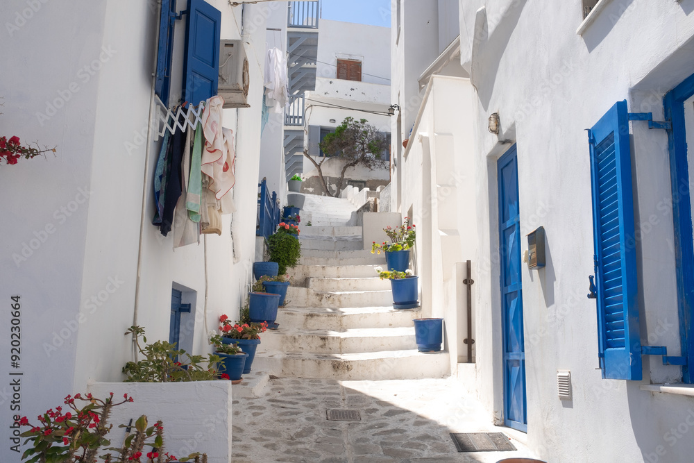 Fototapeta premium A beautiful walkway in Greece