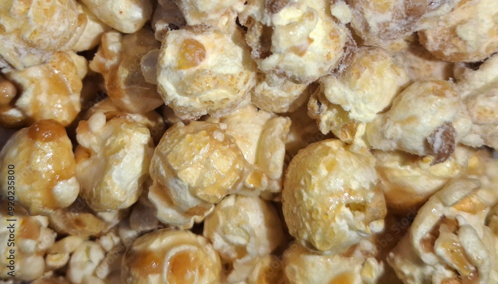 Popcorn texture crunchy view cooked with sweet caramel and cheese salted flavors | Food natural photos Popcorn texture crunchy view cooked with sweet caramel and cheese salted flavors | Food natural photos