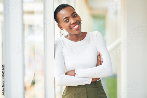 Business, woman and portrait with arms crossed in office for startup confidence, career pride and creative agency. African worker, entrepreneur and face of employee with smile at workplace and job Free Download Business, woman and portrait with arms crossed in office for startup confidence, career pride and creative agency. African worker, entrepreneur and face of employee with smile at workplace and job - GFXLoad