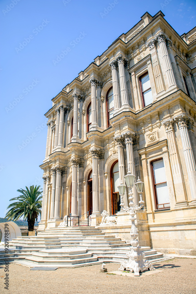Fototapeta premium Facade of neo-Baroque style ottoman empire Beylerbeyi palace istanbul