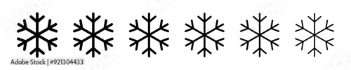 Snowflake line icon. snow icon isolated on white background. Symbol of winter, frozen icon.