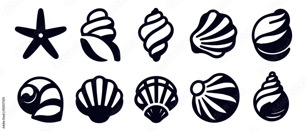 Set of sea shells. Sea shells, mollusks, scallop, pearls. Tropical underwater shells icon illustration. Vector minimalist illustration. Set of sea shells. Sea shells, mollusks, scallop, pearls. Tropical underwater shells icon illustration. Vector minimalist illustration.