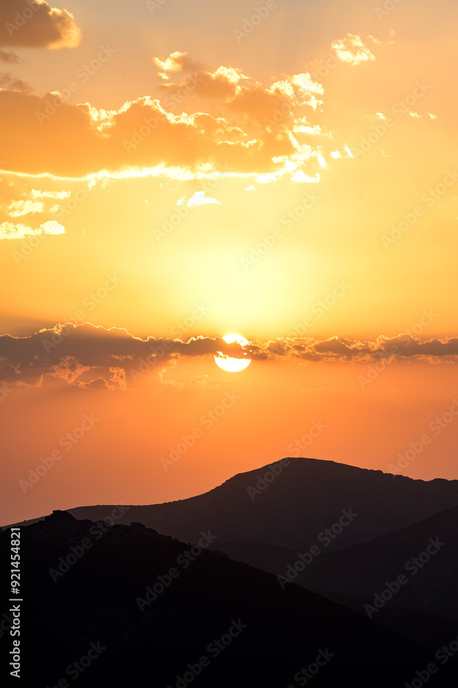 Obraz premium Atardeceres de Madrid desde las montañas de la Sierra de Guadarrama
