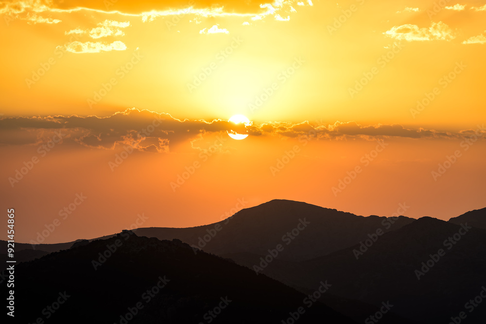 Fototapeta premium Atardeceres de Madrid desde las montañas de la Sierra de Guadarrama