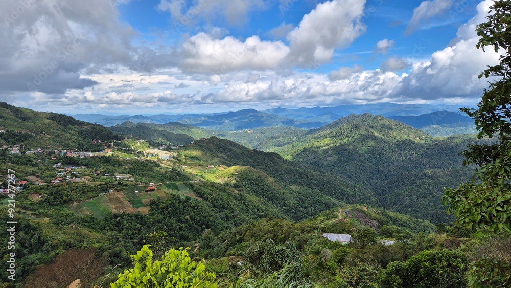 Borneo Mountian Views i Borneo Mountian Views i