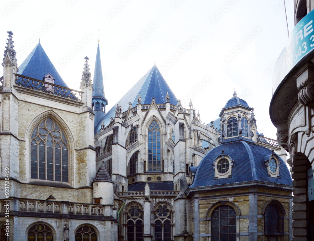 Naklejka premium Historical Cathedral in Downtown Brussels, the Capital of Belgium