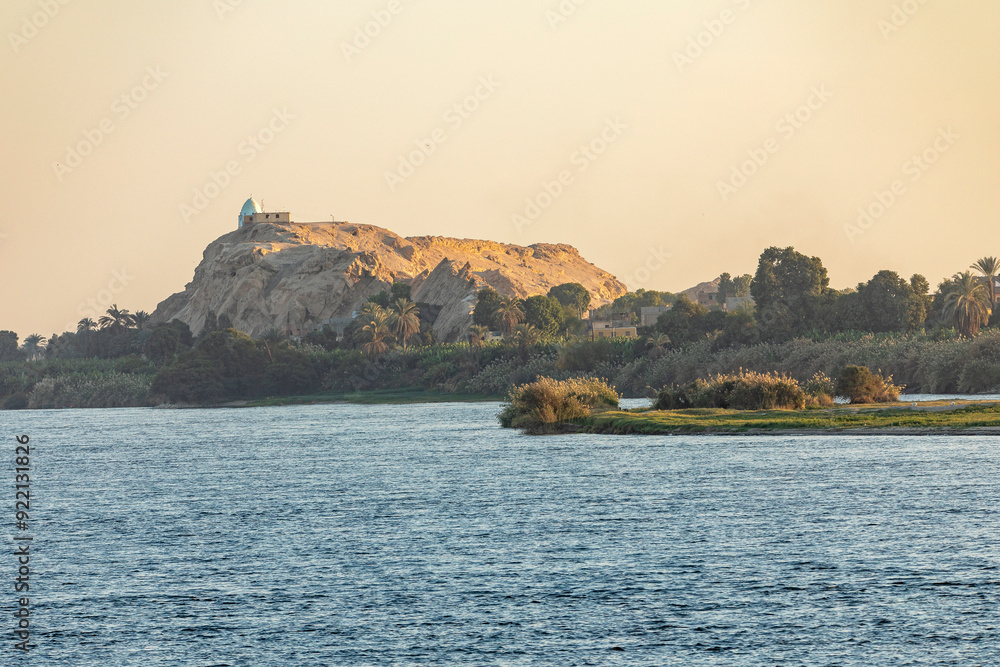 The Nile River cruise and the captivating contrast between the lush green valley and the arid Sahara Desert. Cruise past ancient temples and admire the breathtaking views of ancient Egypt. The Nile River cruise and the captivating contrast between the lush green valley and the arid Sahara Desert. Cruise past ancient temples and admire the breathtaking views of ancient Egypt.