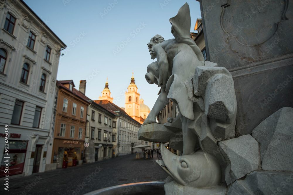 Obraz premium statue in the center of Ljubljana, the capital of Slovenia