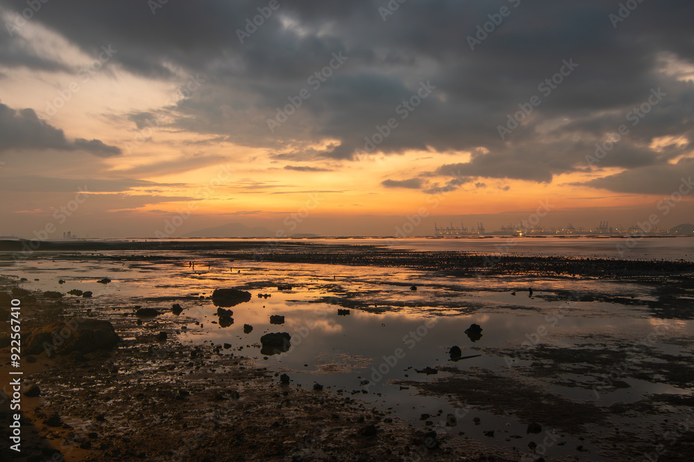 Sunset over mudflats in northern Hong Kong. Sunset over mudflats in northern Hong Kong.