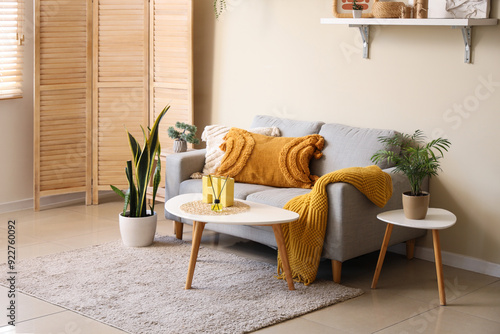 Aroma diffuser, decorative ...