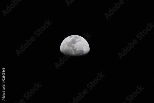 Lua!