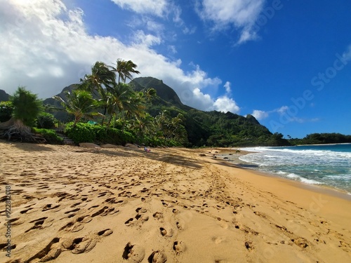 Kauai, Hawaii: Island of Natural Wonders Tropical Paradise