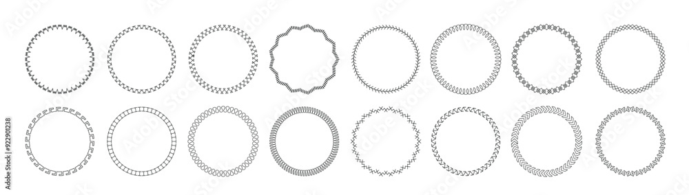 Sketch oval frame. Hand drawn round shape, doodle highlight notes. Grunge brush ellipse, pencil bubble speech. Selection important text frames, isolated vector set Sketch oval frame. Hand drawn round shape, doodle highlight notes. Grunge brush ellipse, pencil bubble speech. Selection important text frames, isolated vector set