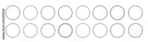 Sketch oval frame. Hand drawn round shape, doodle highlight notes. Grunge brush ellipse, pencil bubble speech. Selection important text frames, isolated vector set