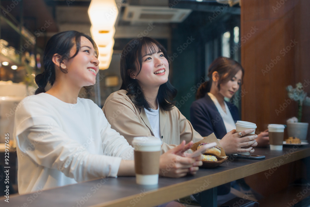 若い女性 若い女性