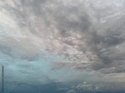 Tableau sur toile storm clouds over water