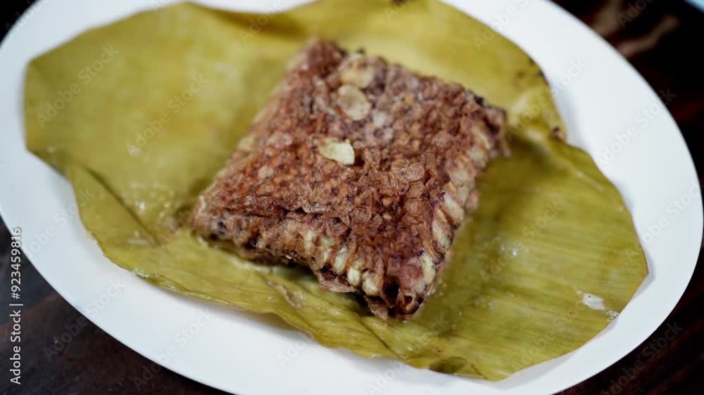 Grilled beehive is a traditional dish popular in many regions of Thailand. It is delicious and nutritious Grilled beehive is a traditional dish popular in many regions of Thailand. It is delicious and nutritious