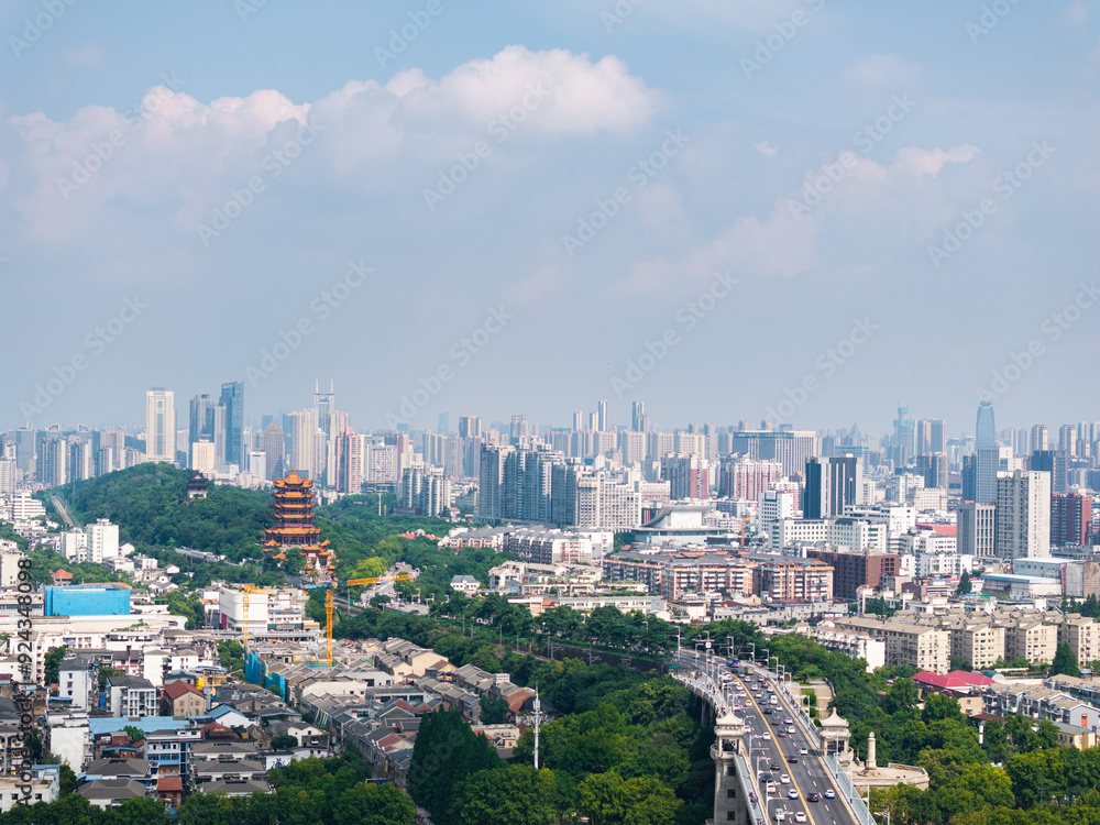Naklejka premium Skyline view of Wuhan City landmark