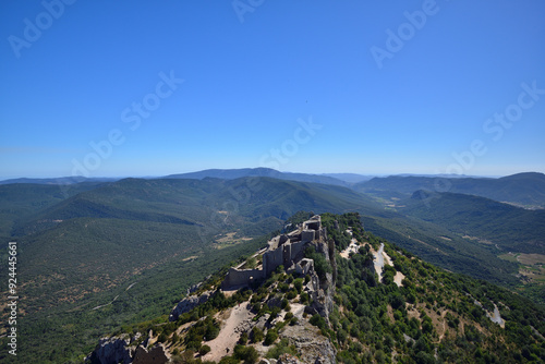 Chateau de Peyrepertuse, a Cathar castle, Languedoc, France  ペルペルテューズ城　フランス