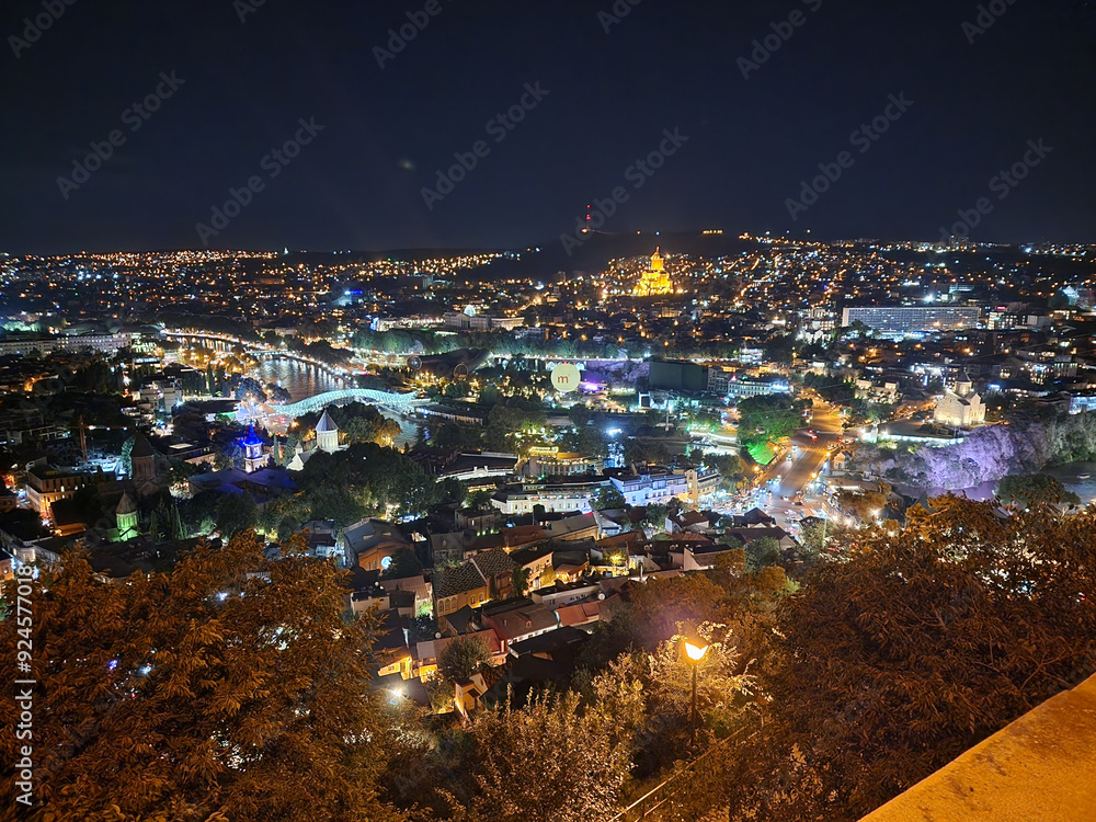 Fototapeta premium view of the city