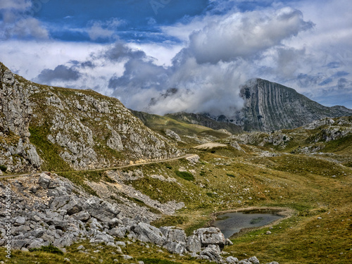 Obraz na płótnie Beautiful mountains of Durmitor National Park in Montenegro w salonie