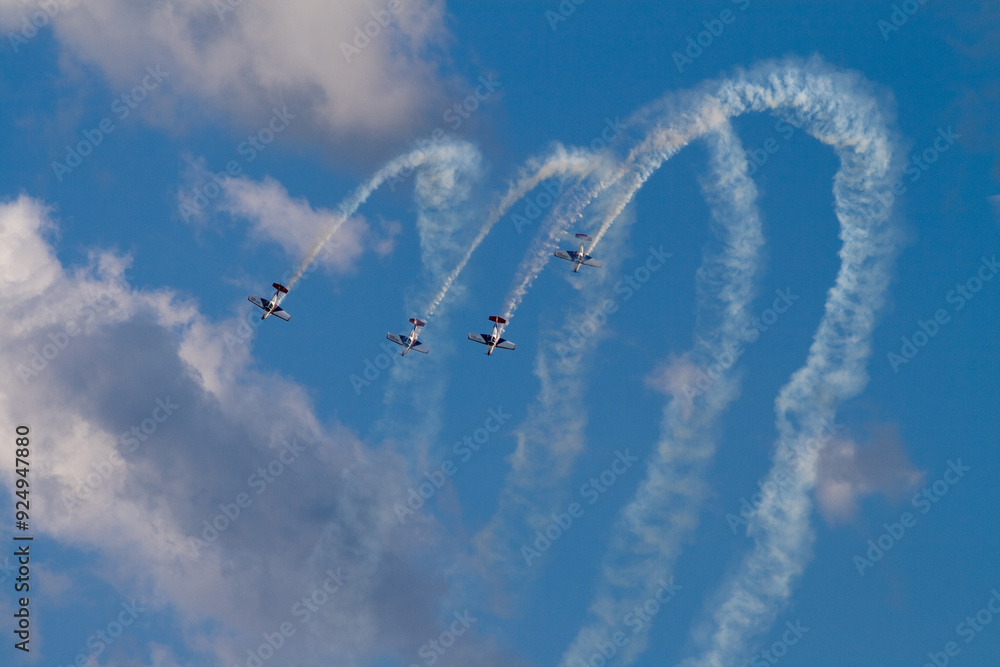airplane in formation airplane in formation