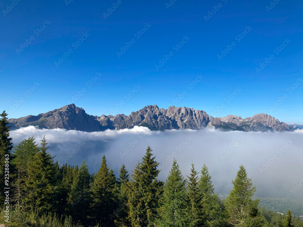 Ausblick von der Kreuzeckgruppe auf die Lienzer Dolomiten