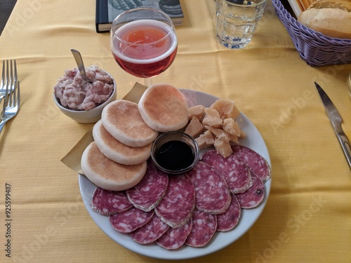 Φωτογραφία Gnocco e tigelle