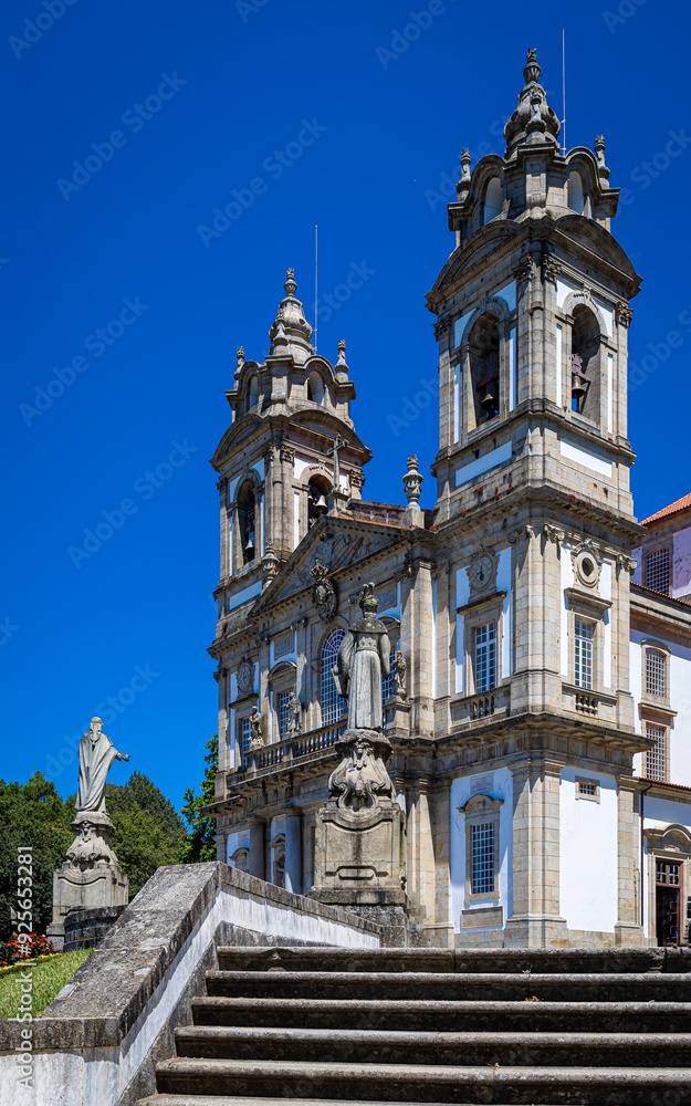 Obraz premium View of the Sanctuary of Bom Jesus do Monte is a Portuguese Catholic shrine in Tenões, outside the city of Braga, in northern Portugal.