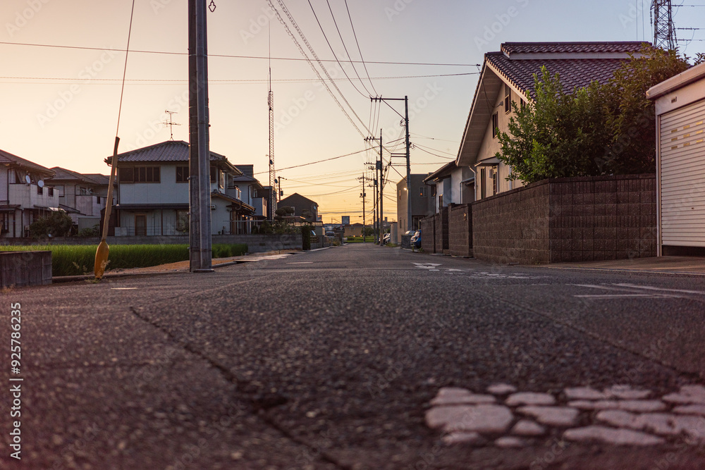 日本の岡山県岡山市の夏の早朝の美しい町の風景