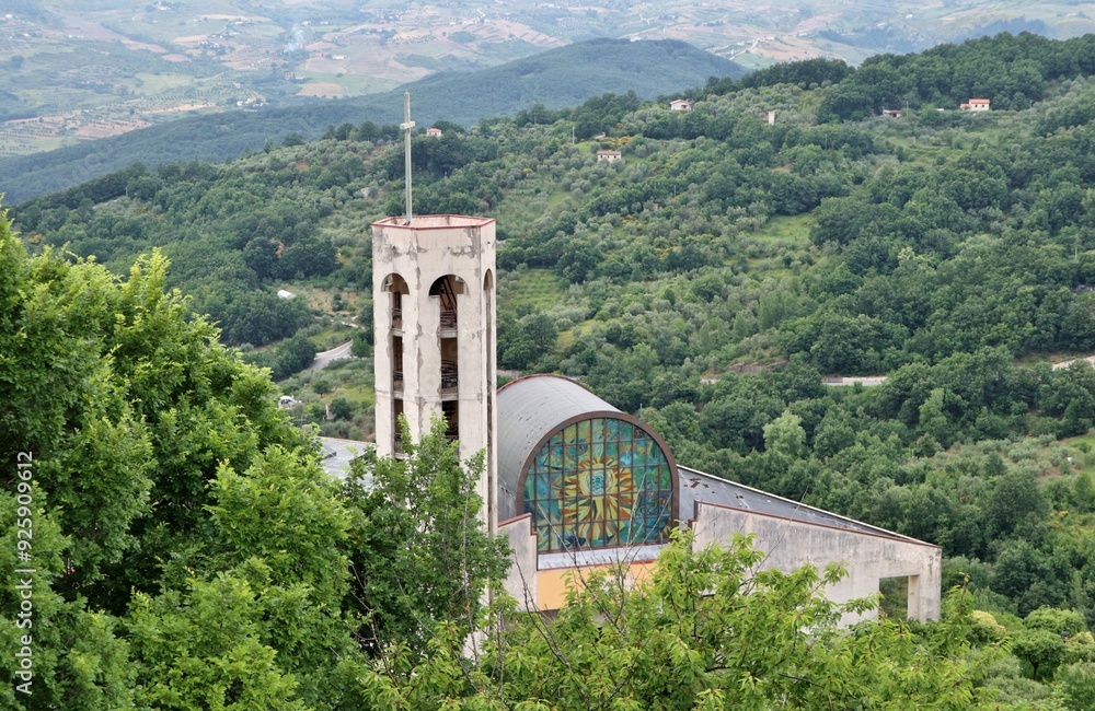 Laviano - Chiesa di Santa Maria Assunta dalla Rupe dell’Olivella