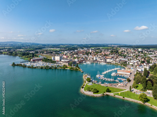 Luftbild vom Hafen Romanshorn am Bodensee