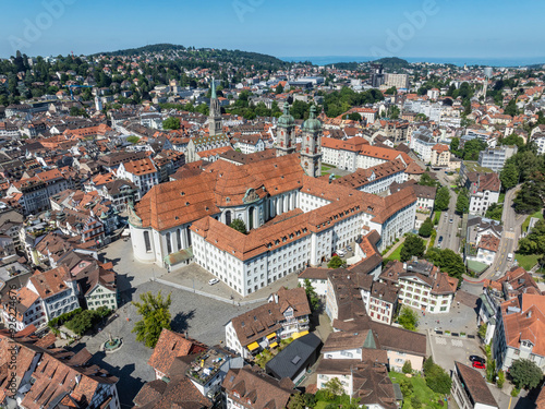 Luftbild von der Kathedrale und Kloster Sankt Gallen