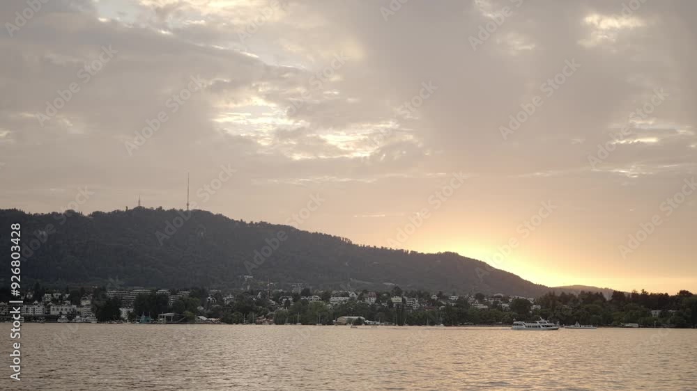 Zürichsee am Abend - Zürich Wollishofen Zürichsee am Abend - Zürich Wollishofen