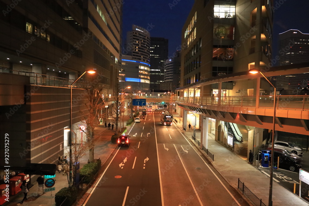 Fototapeta premium JR桜木町駅周辺の夜景 横浜