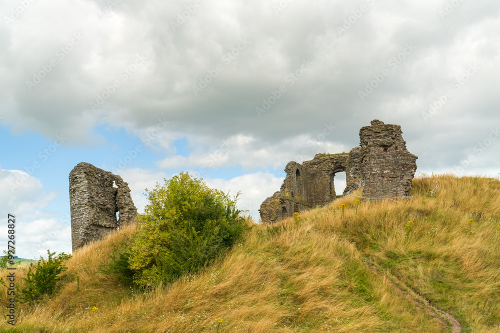 The ruins of Clun Castle a Medieval castle in Clun, Shropshire, UK in landscape orientation The ruins of Clun Castle a Medieval castle in Clun, Shropshire, UK in landscape orientation