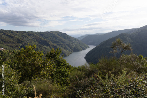 Wallpaper Mural Miradores del Río Sil Torontodigital.ca