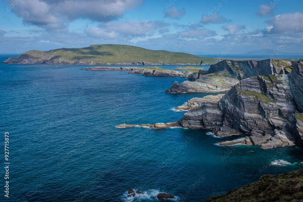 Fototapeta premium Portmagee, Ireland - June 9 2024 