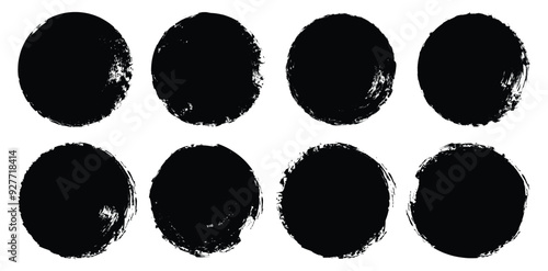 Set of black grunge circles shapes. Grunge round shape. Paintbrush stamp collection. Vector grunge circle. Grunge banner.