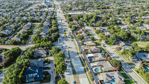 Photography Suburban residential houses along Coit Road West Plano, Texas, single-family hom