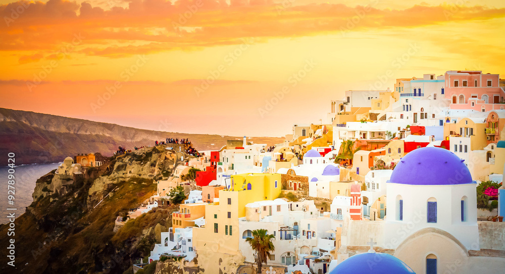 Obraz premium Oia, traditional greek village